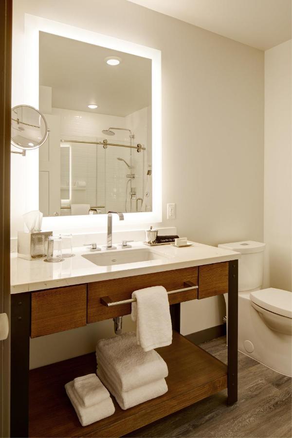 Archer Hotel Boston/ברלינגטון מראה חיצוני תמונה